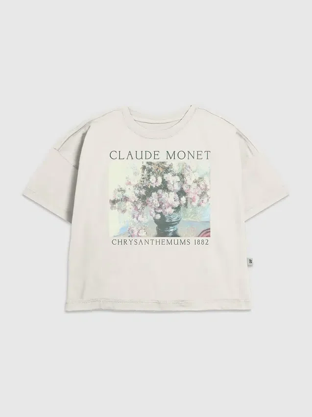 Camiseta infantil con diseño floral de Monet