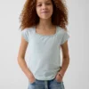 Camiseta infantil de cuello cuadrado