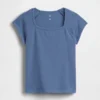 Camiseta infantil de cuello cuadrado