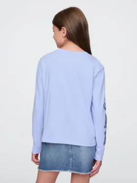 Camiseta infantil Gap × Disney con diseño de Moana