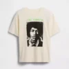 Camiseta infantil holgada con diseño gráfico