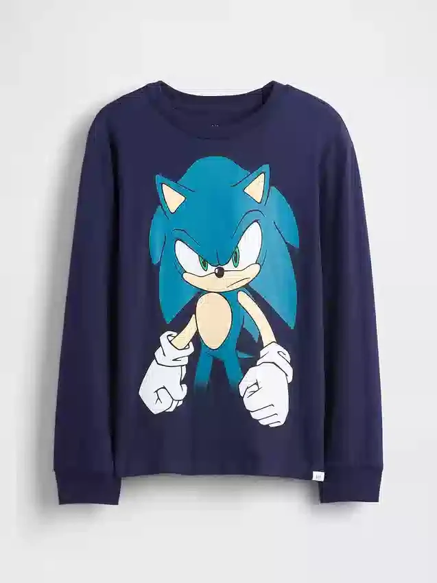 Camiseta infantil holgada con diseño gráfico