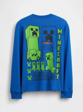 Camiseta infantil holgada con diseño gráfico