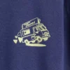 Camiseta infantil holgada con diseño gráfico