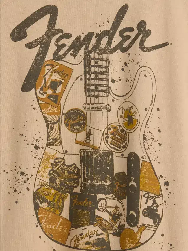 Camiseta infantil holgada con diseño gráfico