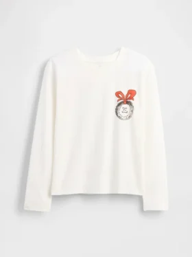 Camiseta infantil oversize con diseño gráfico