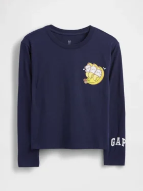 Camiseta infantil oversize con diseño gráfico