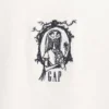 Camiseta moderna ajustada de GAP × Disney «La pesadilla antes de Navidad» de Tim Burton