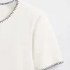 Camiseta moderna ajustada de GAP × Disney «La pesadilla antes de Navidad» de Tim Burton