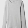 Camiseta moderna de cuello redondo