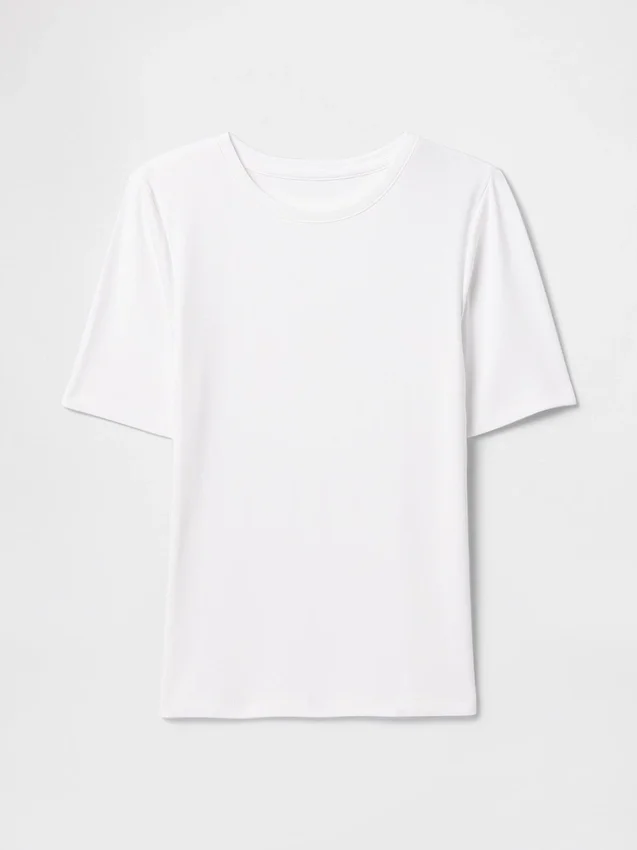 Camiseta moderna de cuello redondo
