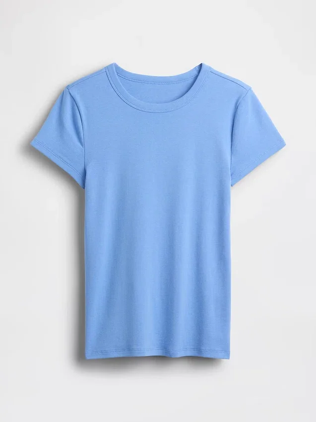 Camiseta moderna de cuello redondo