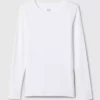 Camiseta moderna de cuello redondo