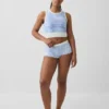 Camiseta sin costuras de canalé corta