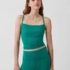 Camiseta sin mangas corta con espalda de corredor GapFit Smooth