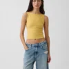 Camiseta sin mangas corta de jersey de punto tupido con cuello barco