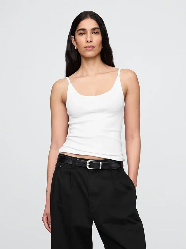 Camiseta sin mangas corta moderna