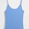Camiseta sin mangas corta moderna