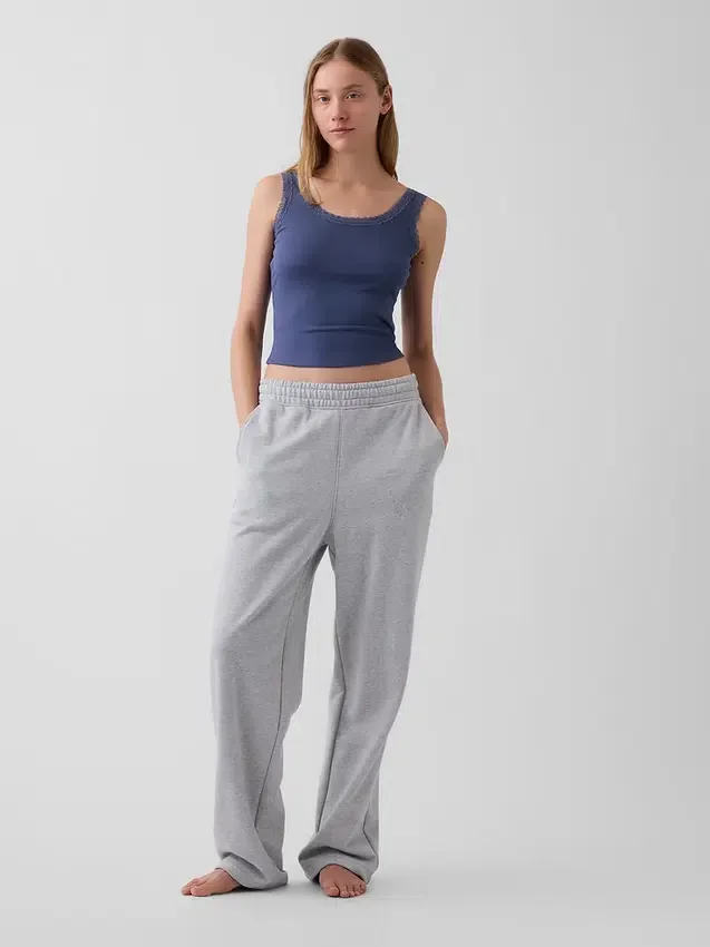 Camiseta sin mangas de pijama con ribete de encaje y costuras finas