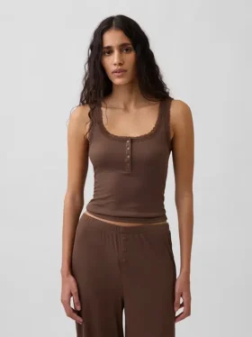 Camiseta sin mangas de pijama tipo Henley con encaje de canalé fino