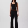 Camiseta sin mangas de pijama tipo Henley con encaje de canalé fino
