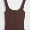 Camiseta sin mangas de pijama tipo Henley con encaje de canalé fino