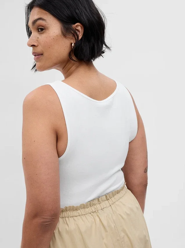 Camiseta sin mangas moderna