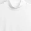 Camiseta sin mangas moderna con cuello alto