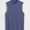 Camiseta sin mangas moderna con cuello alto