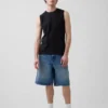 Camiseta sin mangas tipo «muscle»