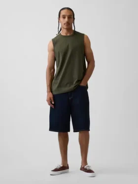 Camiseta sin mangas tipo «muscle»
