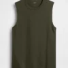 Camiseta sin mangas tipo «muscle»