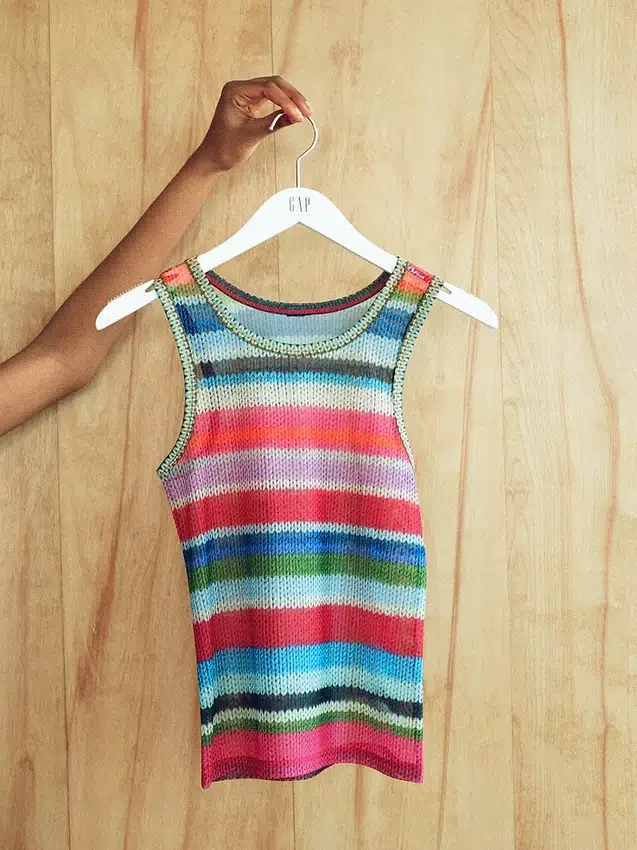 Camiseta sin mangas transparente «Happy Stripe» de Gapstudio
