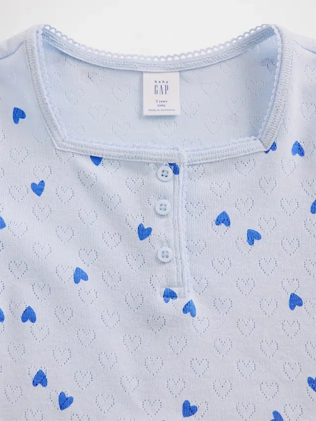 Camiseta tipo Henley de punto calado para bebés y niños pequeños
