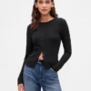 Cardigan moderno de cuello redondo