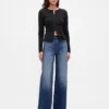 Cardigan moderno de cuello redondo