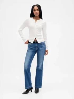 Cardigan moderno de cuello redondo