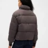 Chaqueta acolchada con ribete de piel sintética