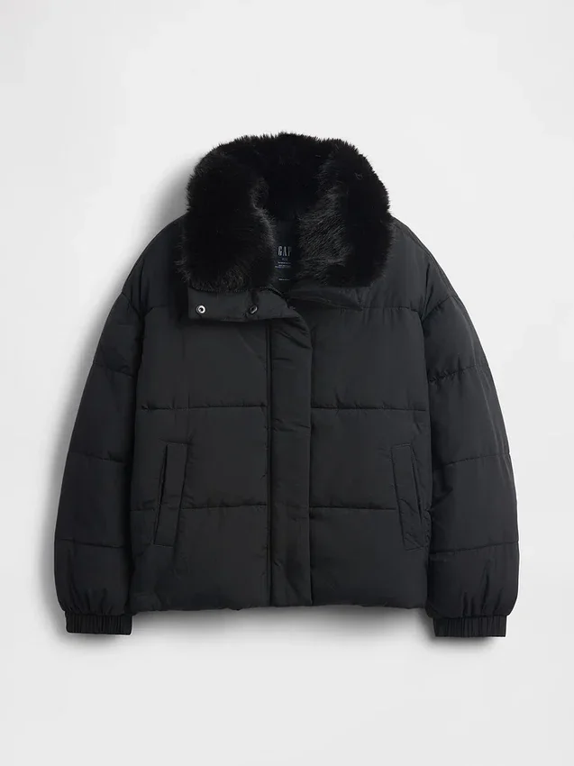 Chaqueta acolchada con ribete de piel sintética