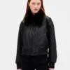 Chaqueta bomber de cuero vegano