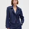 Chaqueta corta tipo trench de mezclilla ultrasuave