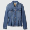 Chaqueta de mezclilla con detalle ajustado