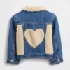 Chaqueta de mezclilla con detalles de sherpa para bebés y niños