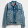 Chaqueta de mezclilla icónica clásica