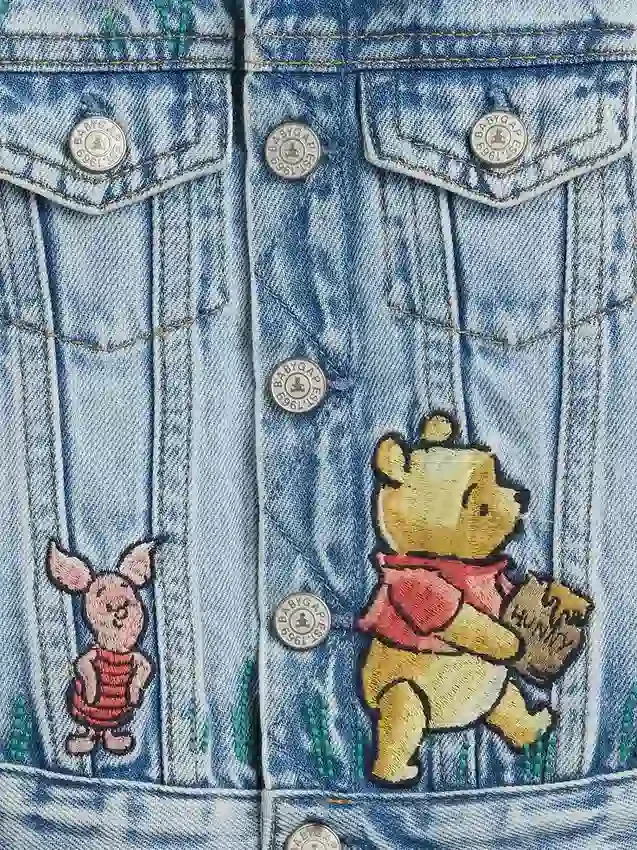 Chaqueta de mezclilla para bebé con el icono de Winnie the Pooh