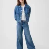 Chaqueta de mezclilla para niños con bolsillos de parche