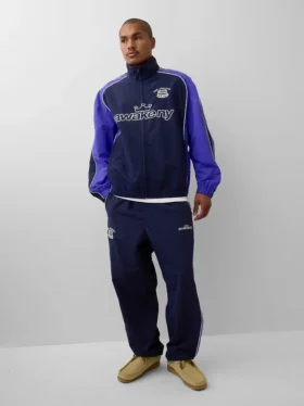 Chaqueta deportiva oversize reciclada GAP × Awake Ny