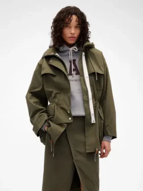 Chaqueta parka GAP × Victoria Beckham
