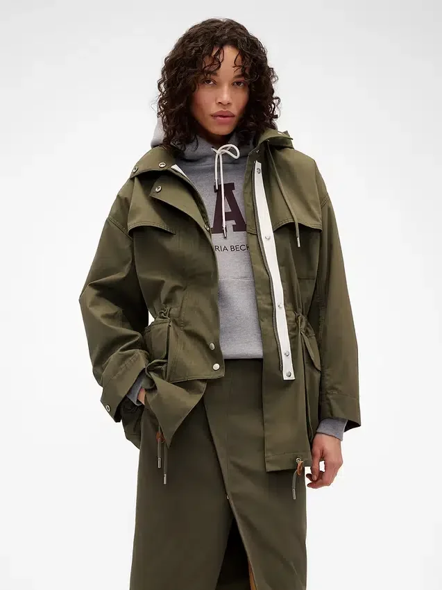 Chaqueta parka GAP × Victoria Beckham