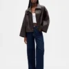 Chaqueta swing de cuero vegano